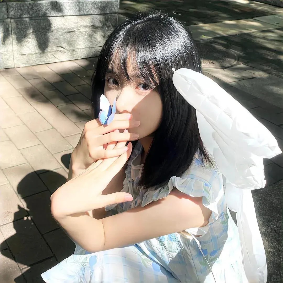 萍水相腐檐廊下 在线观看封面